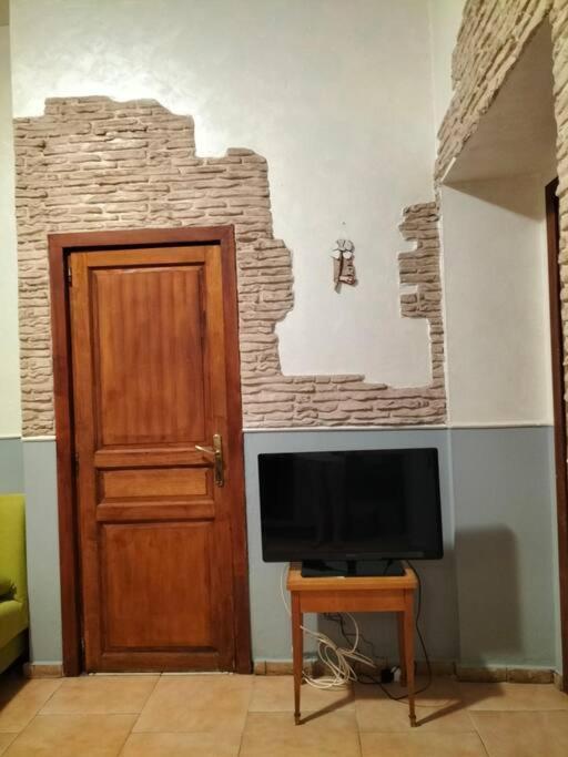 Casa Marta Apartment Каляри Екстериор снимка